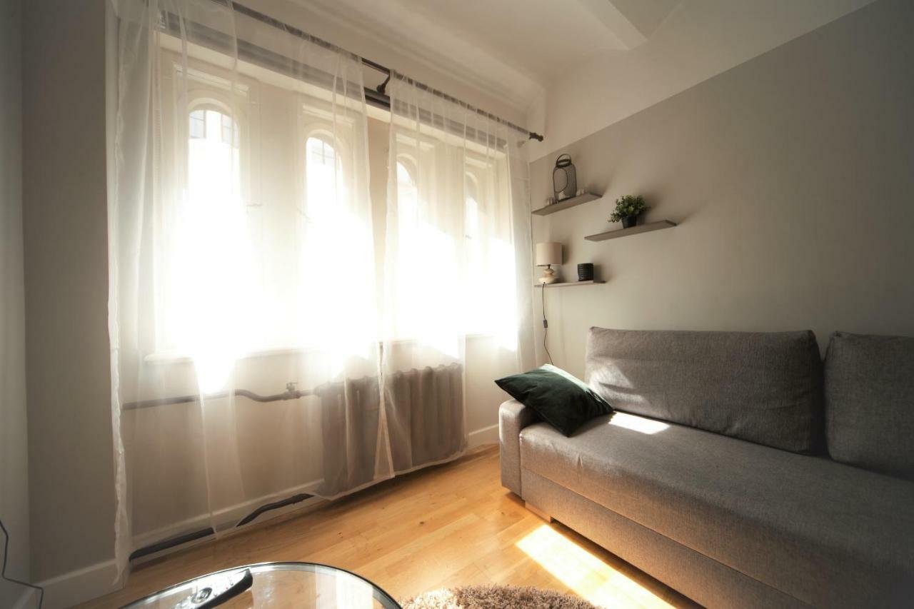 Valnu Street/Old Town Apartment Riga Bagian luar foto